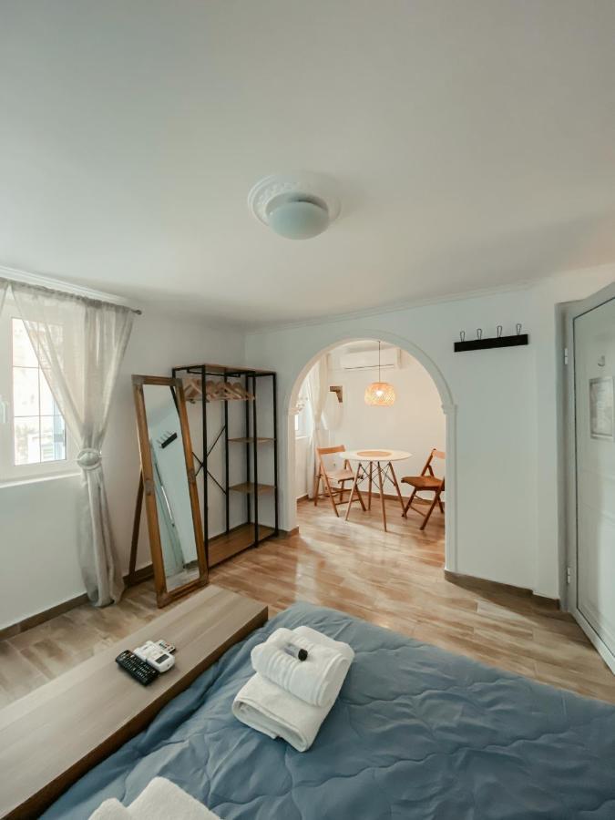 Isabella Suites: An Old Venetian Home Corfu  Buitenkant foto